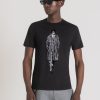 ملابس Antony Morato تيشيرت بقصة ضيقة من القطن الخالص مع طبعة أمامية أسود رجال JVZ22153