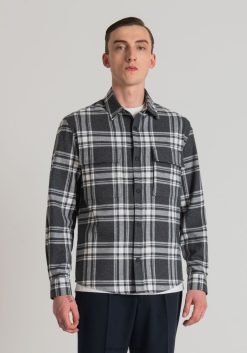 ملابس Antony Morato قميص ميونيخ ذو قصة مستقيمة من نسيج قطني طويل مع نقش المربعات مزيج رمادي غامق رجال JVZ22126